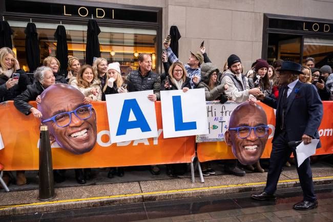Al Roker says hi to fans of Today Show