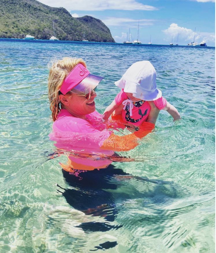 Rebel Wilson swimming with her daughter