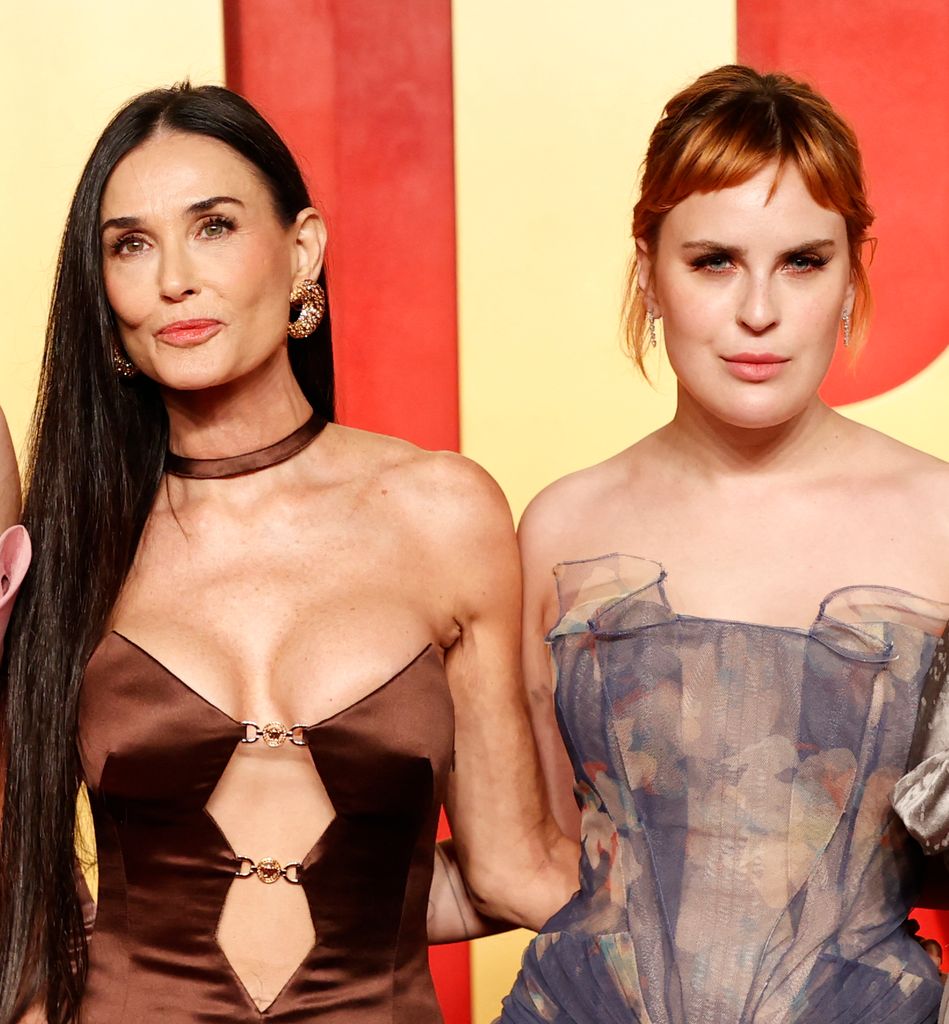 Tallulah Willis with mom Demi Moore red carpet
