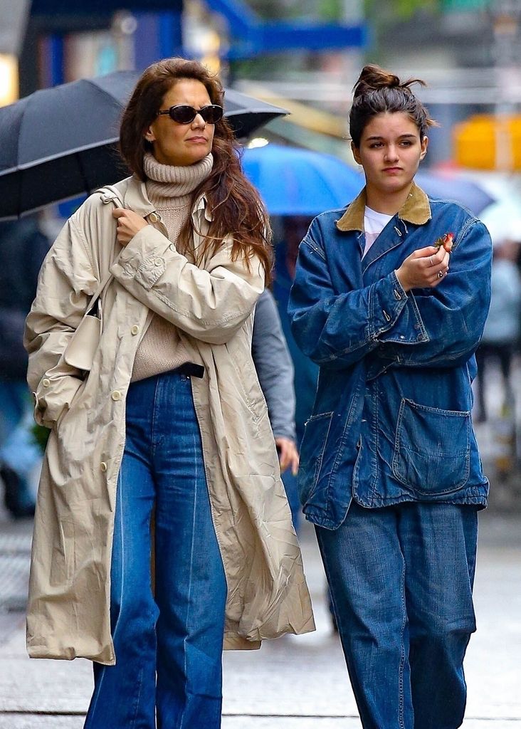 Katie Holmes and her lookalike daughter Suri went for a stroll in New York recently 