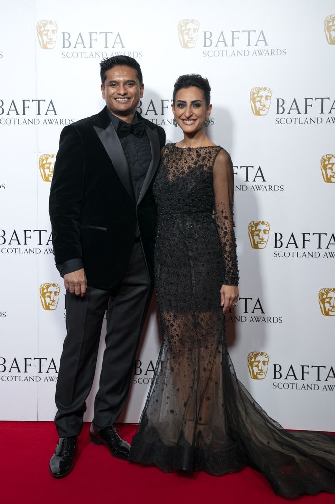 Le médecin de la télévision a révélé qu'elle et son mari (photo de 2024) se sont rencontrés il y a 17 ans.