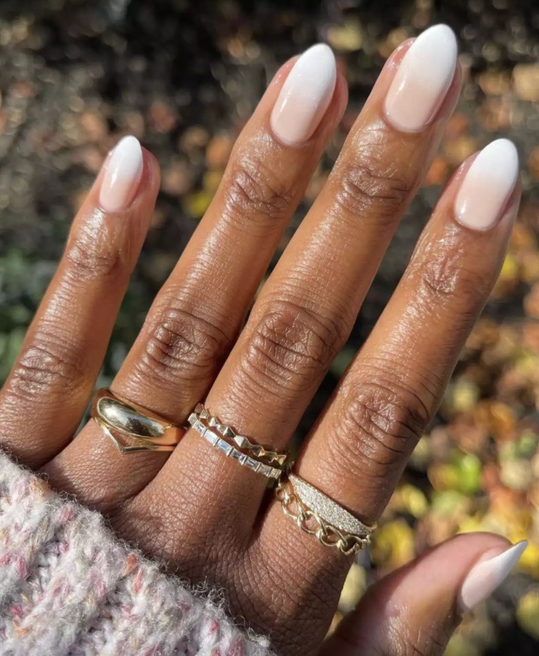 Gradient French Manicure