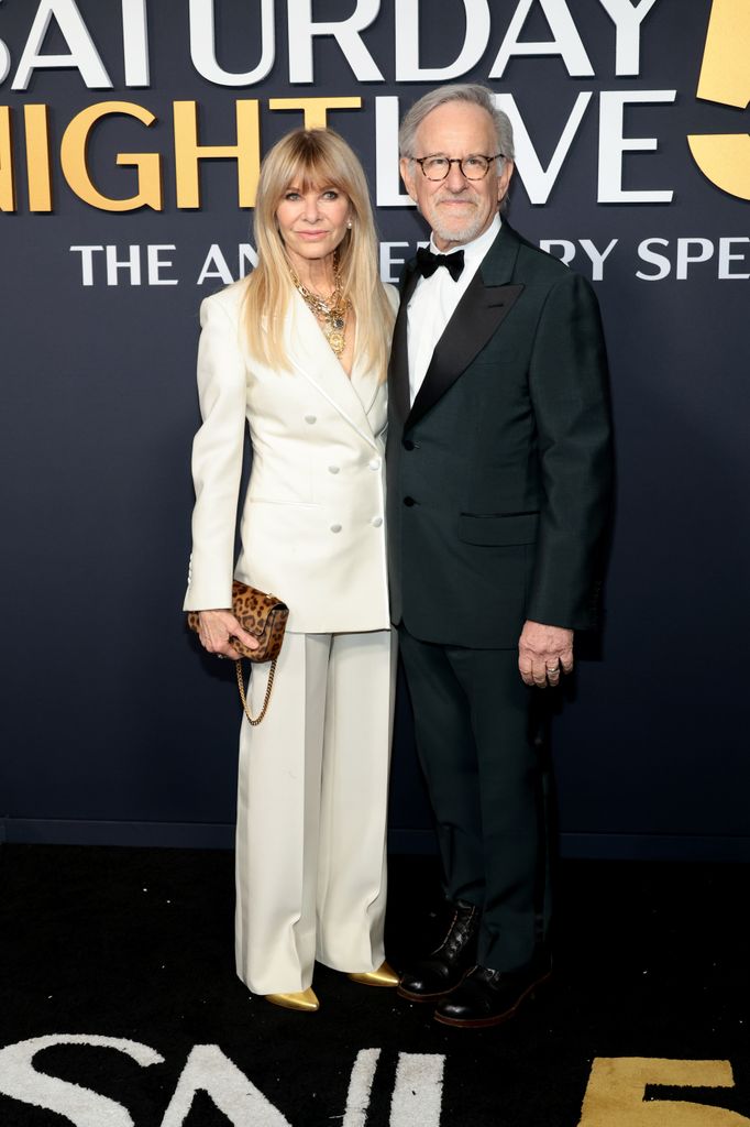 steven spielberg kate capshaw dressed up on red carpet
