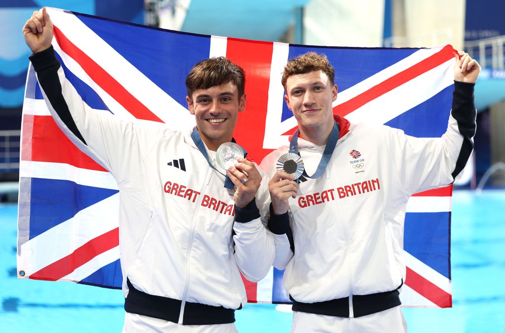 Tom Daley and Noah Williams with their silver medals