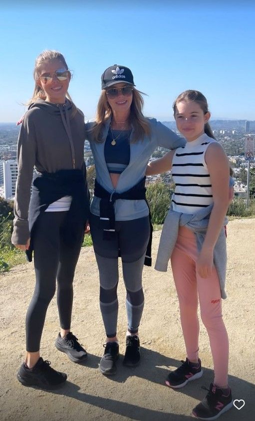 Amanda Holden and her daughters Lexi and Hollie in gymwear