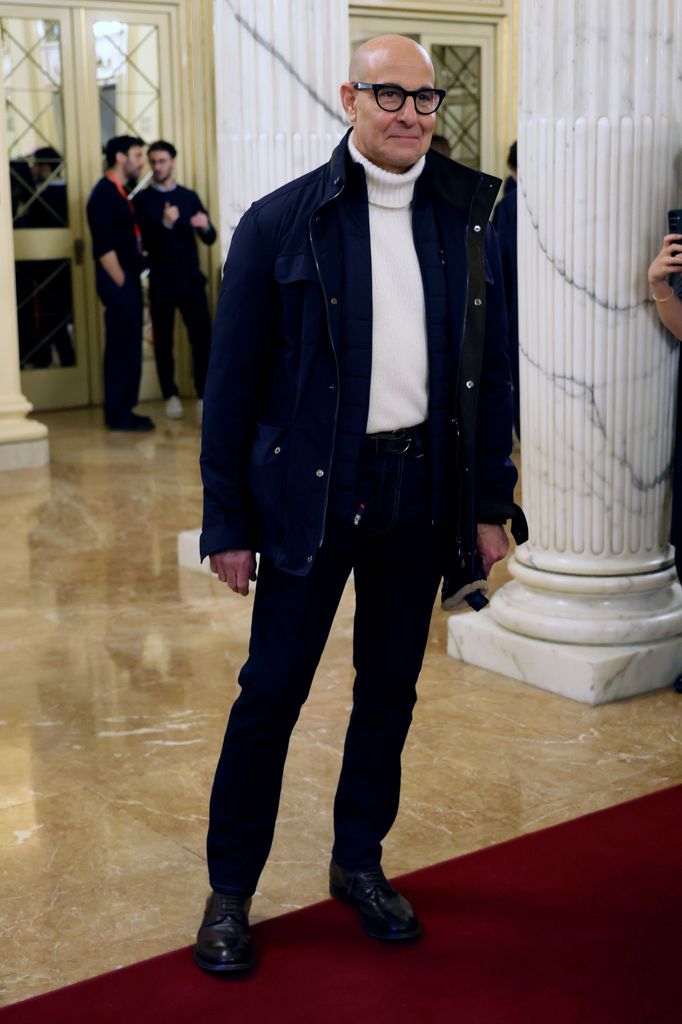 Stanley Tucci arrive à la cérémonie d'ouverture des Jeux olympiques de 2026