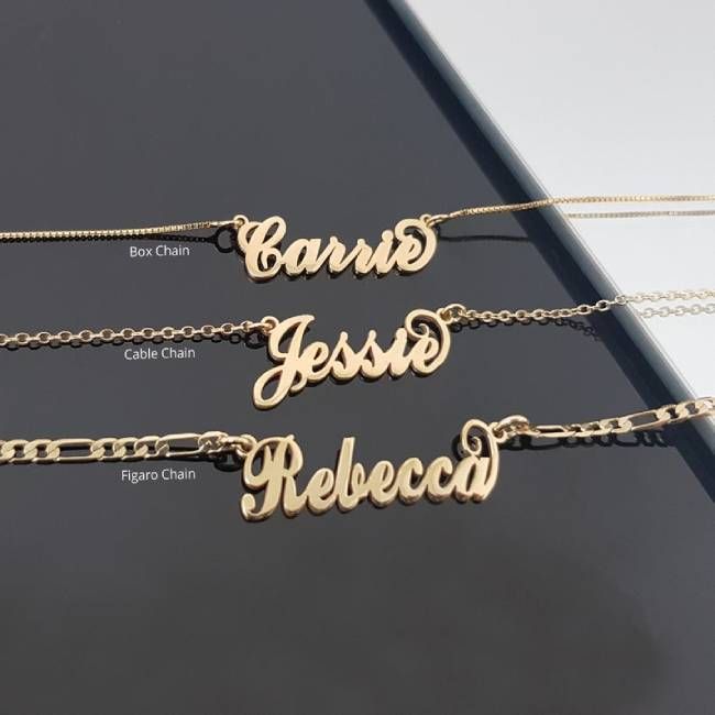 nameplate necklaces