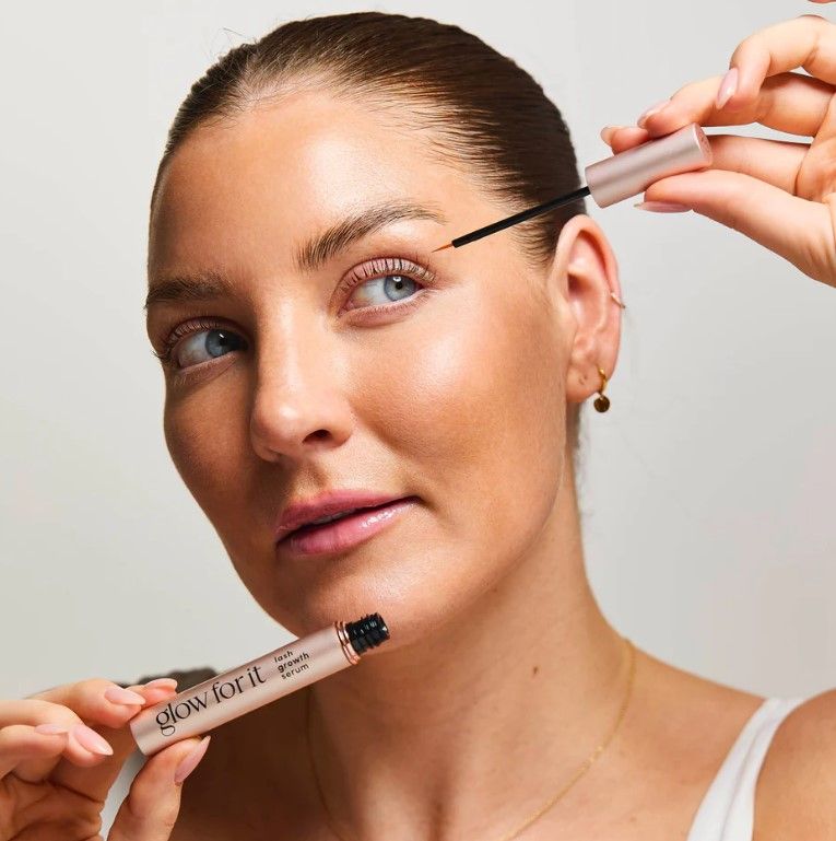 An eyelash serum will help eyelash growth