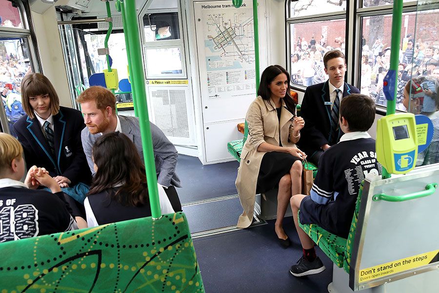 13 Prince Harry Meghan Markle Melbourne tram