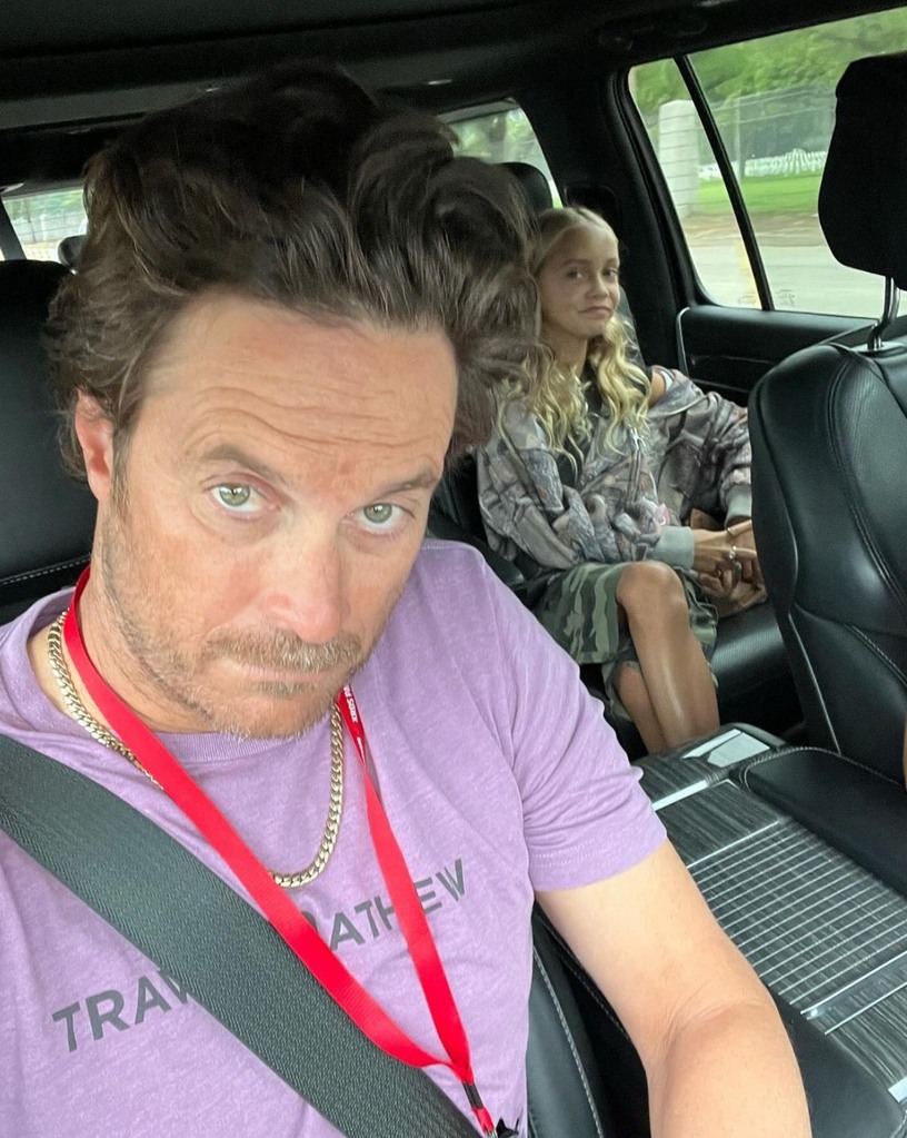 Photo shared by Oliver Hudson On Instagram August 28, on his way with his ten-year-old daughter Rio for her first day back at school