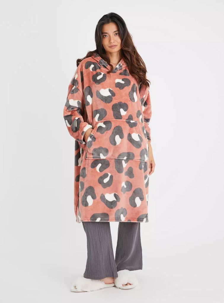 Tu hooded blanket