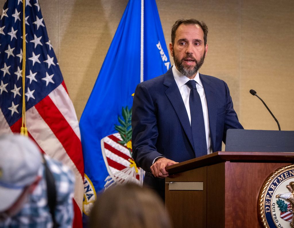 WASHINGTON, DC - AUGUST 1: 
Special Prosecutor Jack Smith addresses reporters after his grand jury has issued more indictments of former President Donald Trump
 in Washington, DC. 