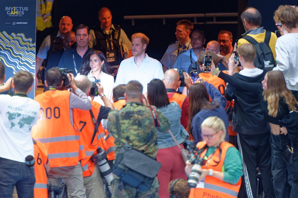 Harry and Meghan face crowds of fans at the Invictus Games