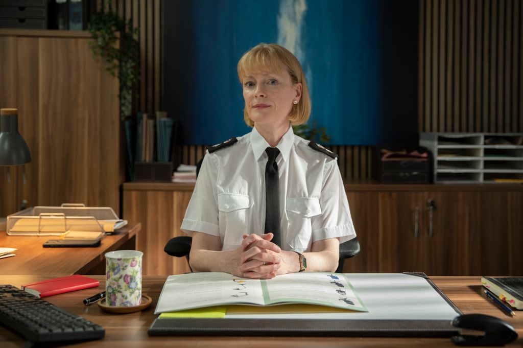 CLAIRE SKINNER as Chief Supt Ormond