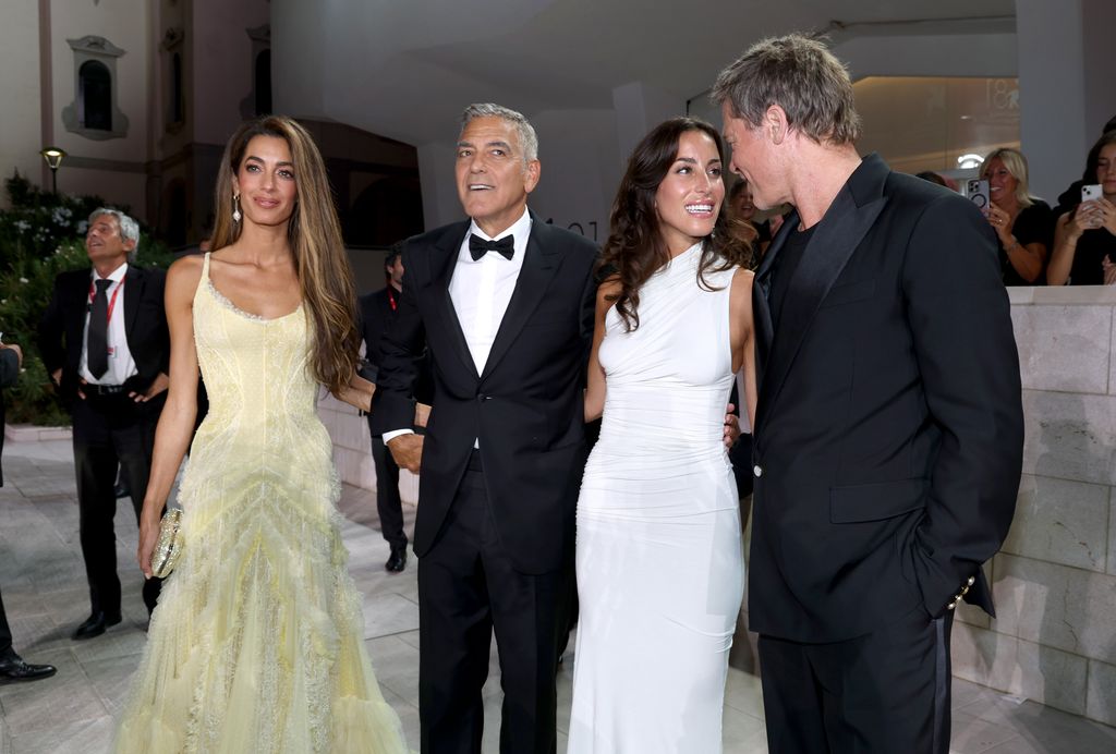  (L-R) Amal Clooney, George Clooney, Ines de Ramon and Brad Pitt enjoy a double date