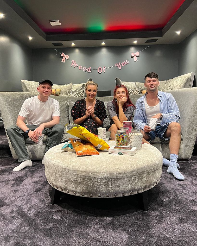 Dianne set up a wholesome display for her Strictly co-star, Amy