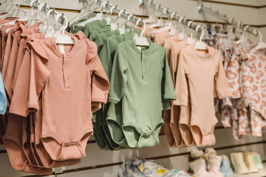 When to start buying baby stuff Best time for new mothers HELLO!