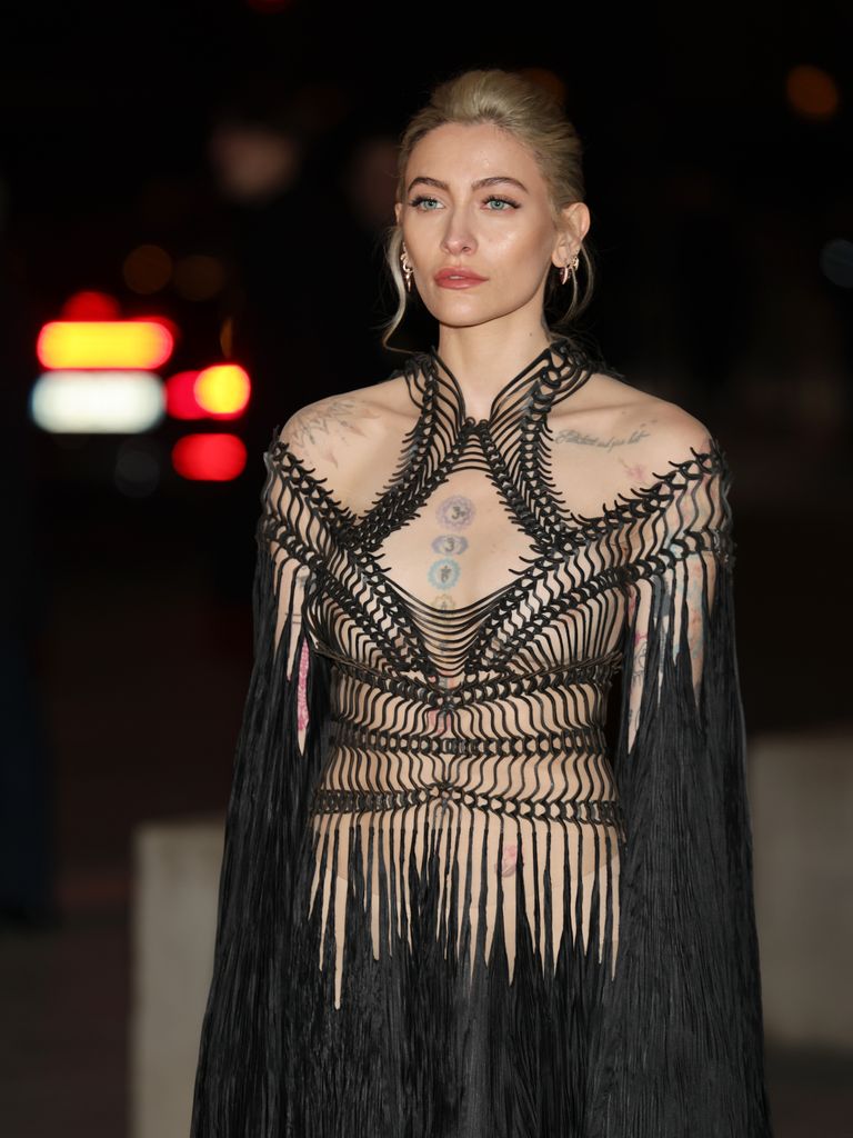 Paris Jackson menghadiri "Le Grand Diner du Louvre" Selama Pakaian Wanita Musim Gugur/Musim Dingin 2025/2026 sebagai bagian dari Paris Fashion Week pada 04 Maret 2025 di Paris, Prancis