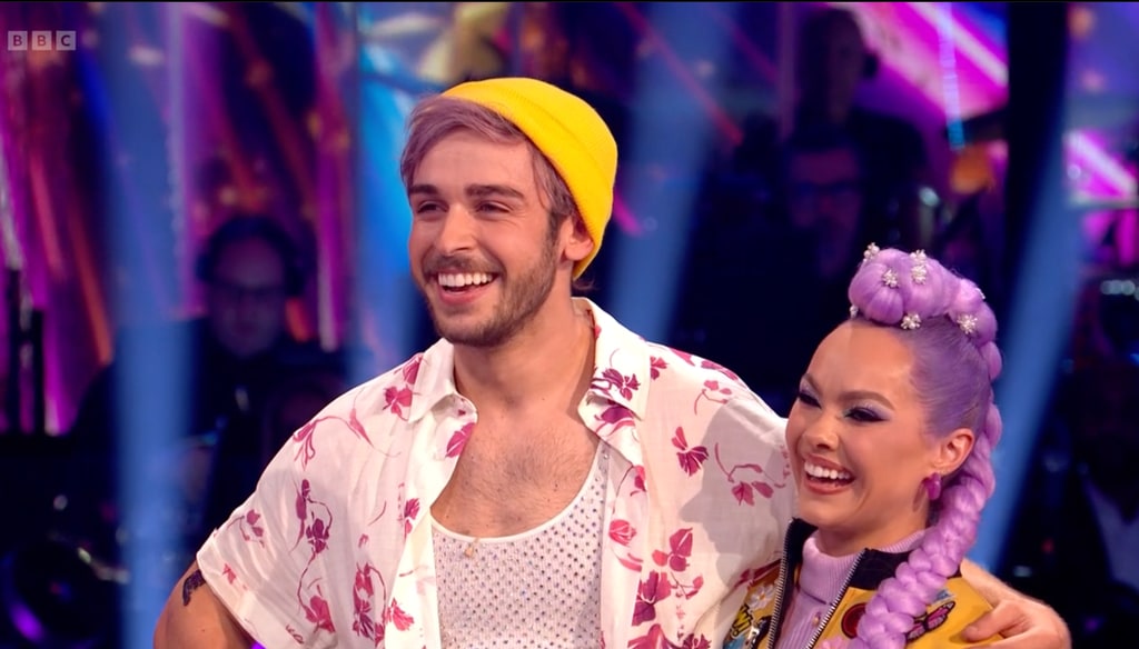 The couple performed a hip hop routine to Soda Pop from K-Pop Demon Hunters