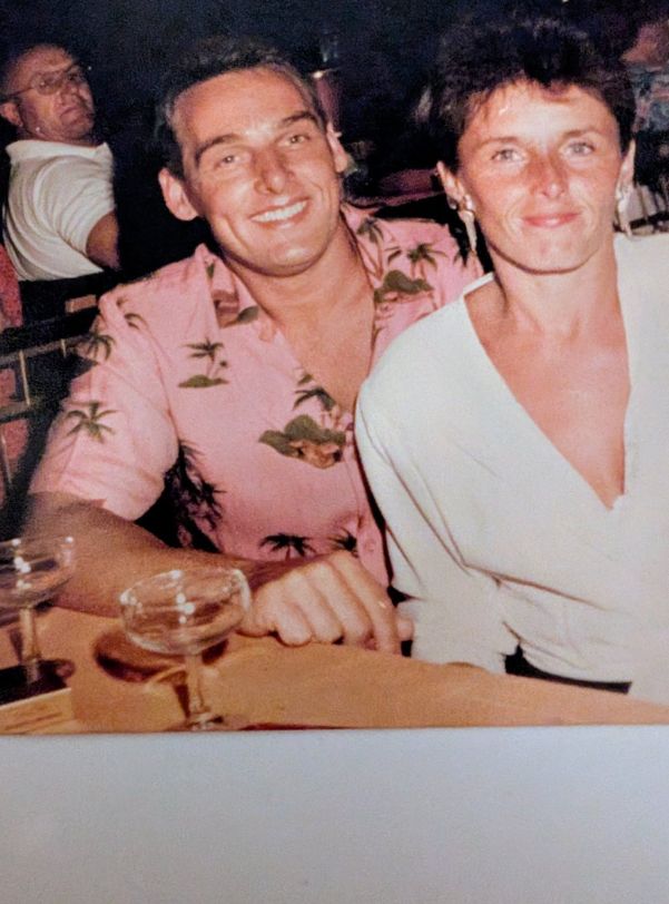 Photo of Gogglebox's David and Shirley Griffiths at a bar on holiday in their youth