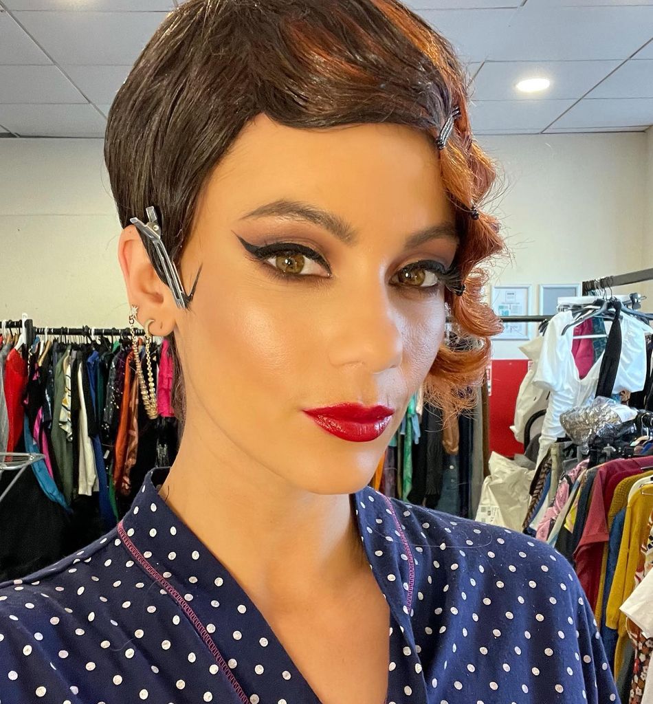 Dianne buswell selfie wearing a pixie cut wig 