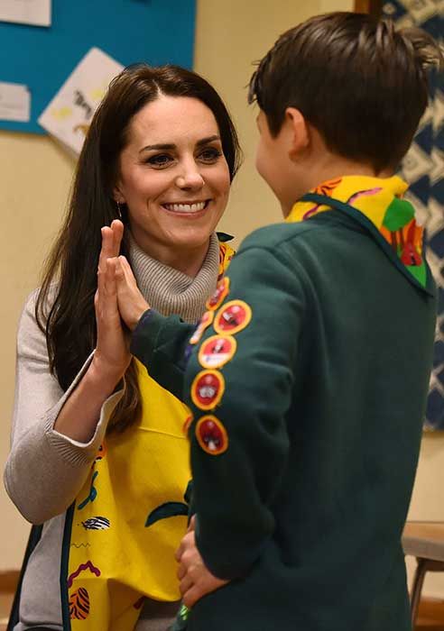 kate scouts high five