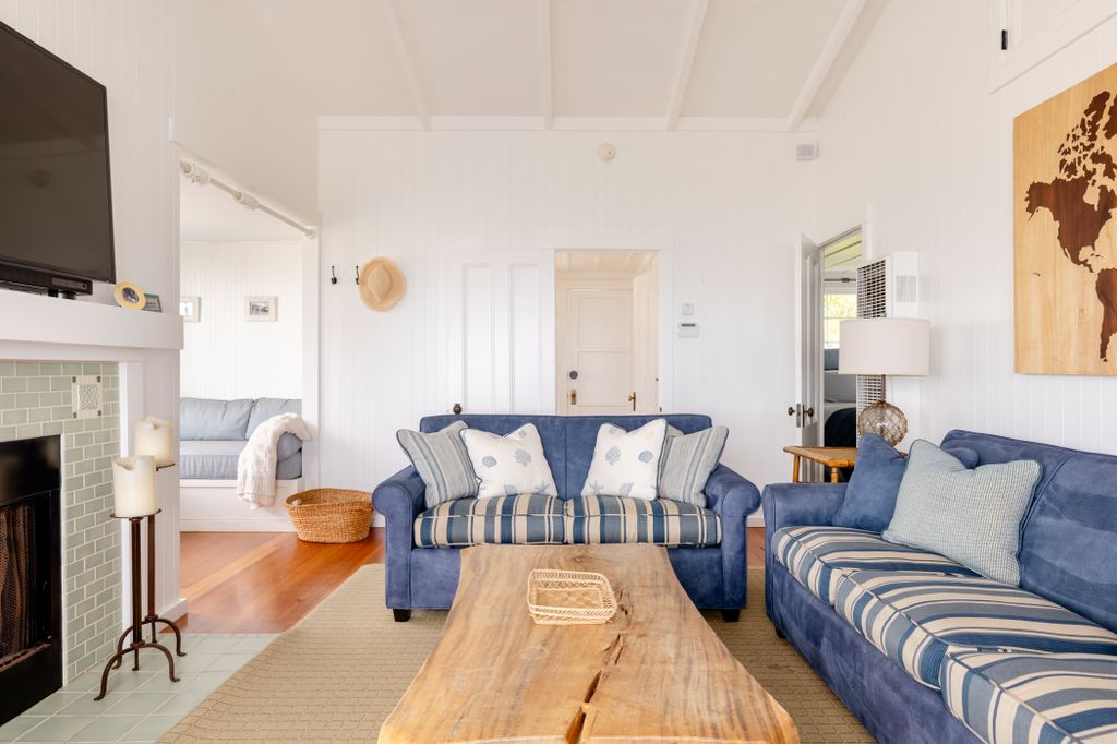 The living area inside Ashton Kutcher and Mila Kunis' Santa Barbara County beachfront guest house