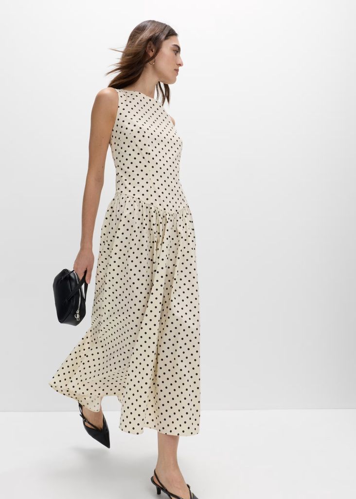 M&S styled the dress with chic kitten heels