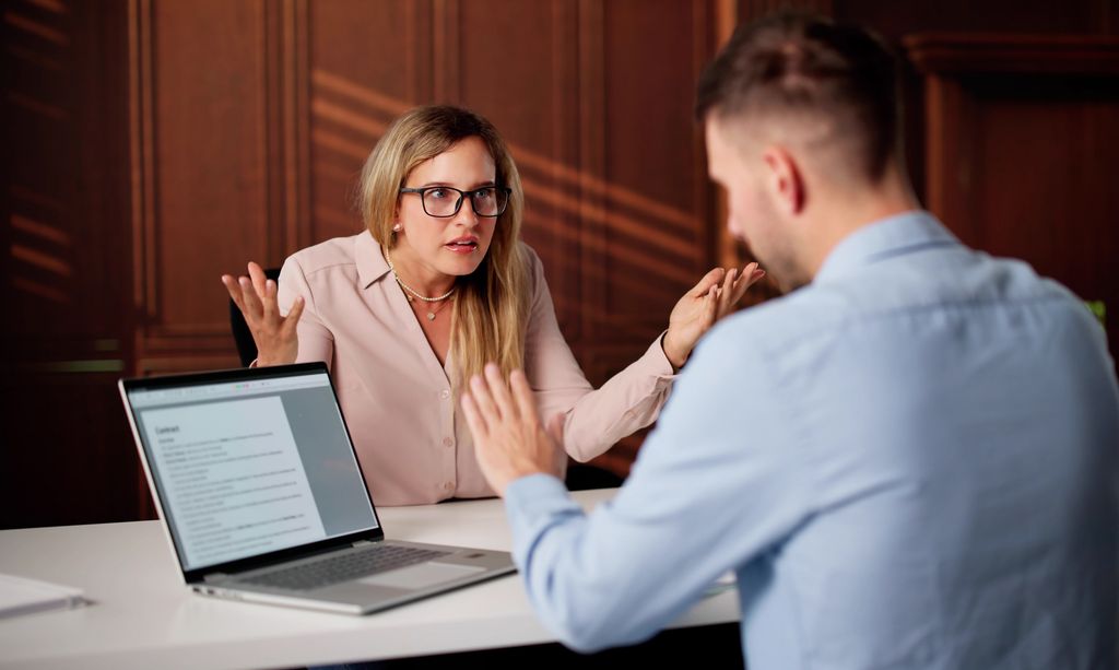 woman complaining at work.