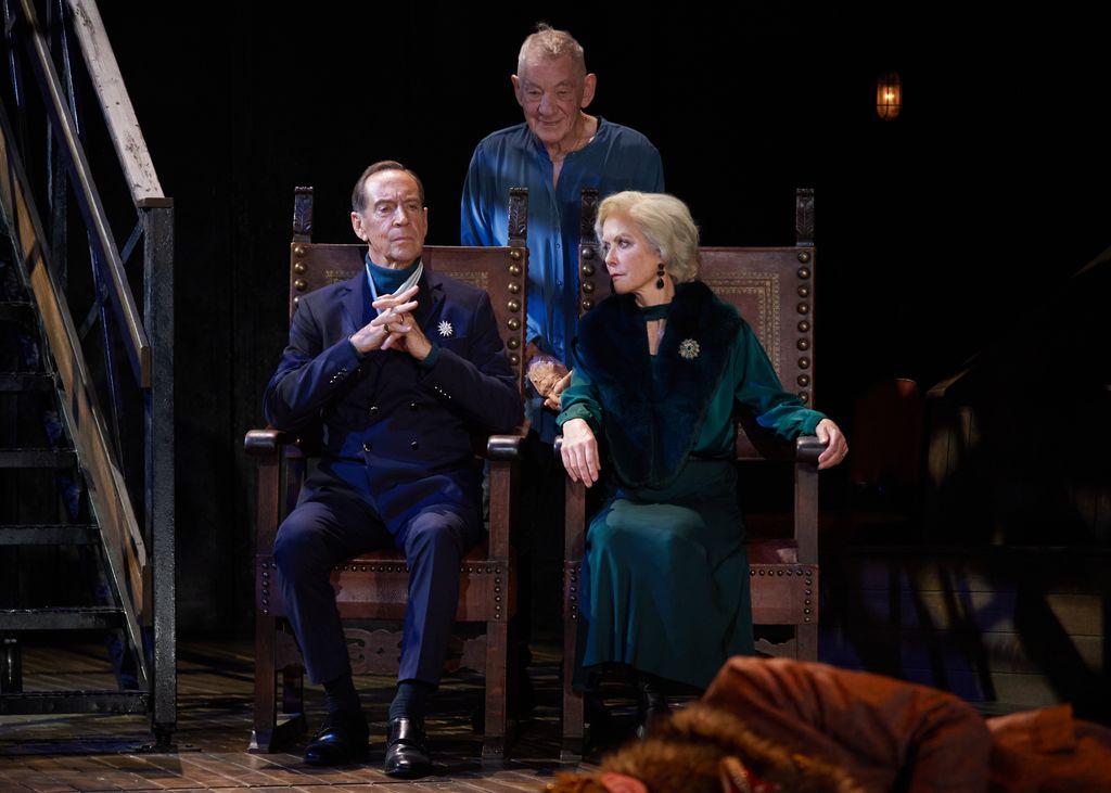 Sir Ian McKellen and Jenny Seagrove son stage in hamlet
