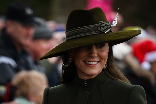 princess kate in a hat on christmas day 2022