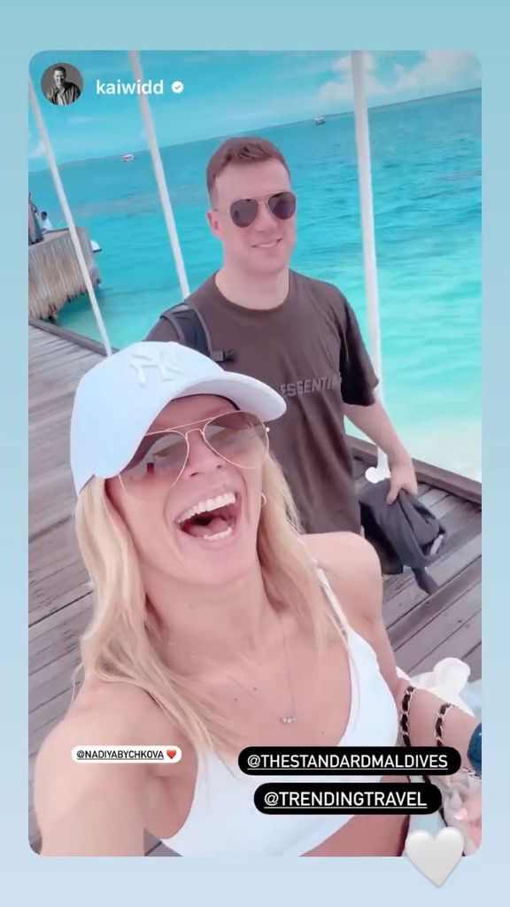 Nadia and Kai posing for a selfie in the Maldives