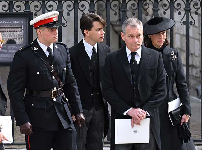 Sarah, Arthur and Samuel Chatto at the Queens funeral