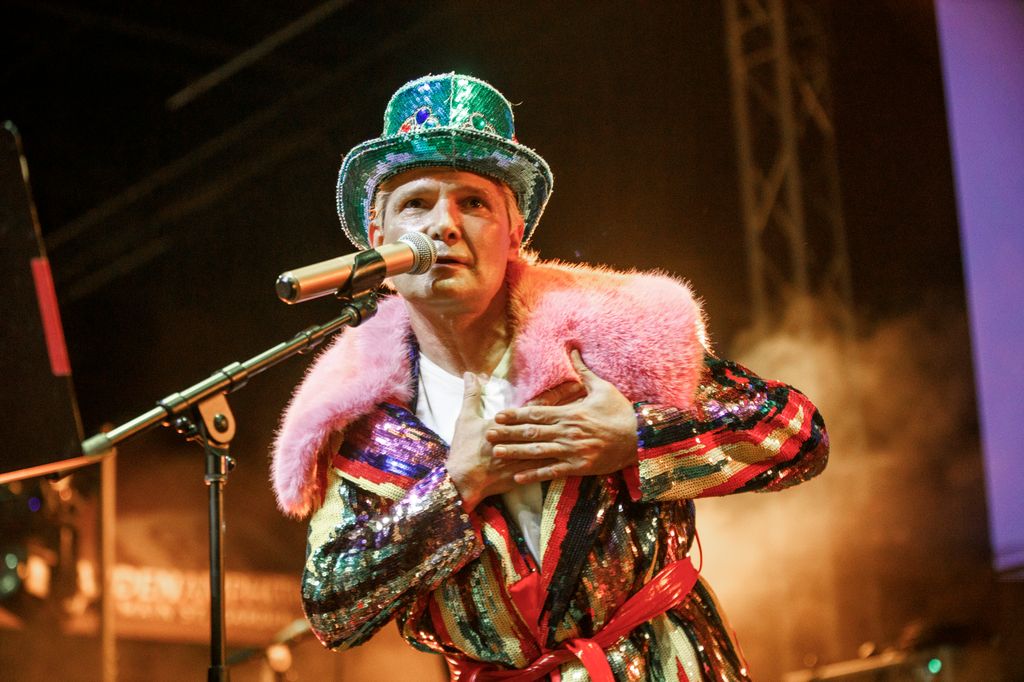 Corey invited his fans to celebrate his birthday with him