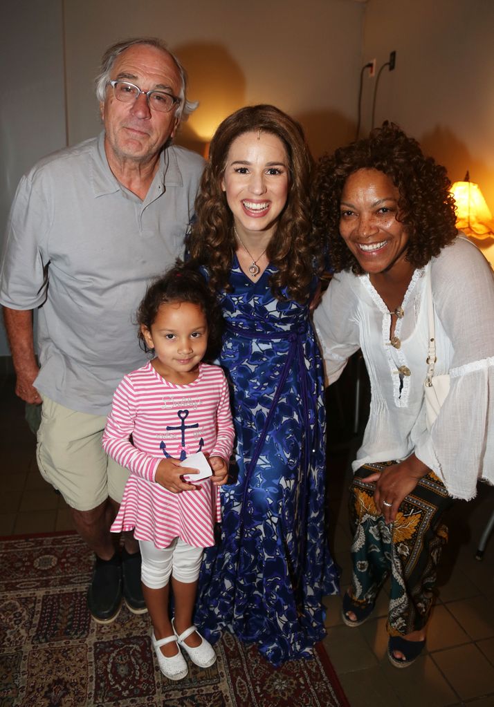 NEW YORK, NY - SEPTEMBER 02:  (EXCLUSIVE COVERAGE) (L-R) Robert De Niro, daughter Helen Grace, Chilina Kennedy as "Carole King" and Grace Hightower De Niro pose backstage at the hit Carole King musical "Beautiful" on Broadway at The Stephen Sondheim Theater on September 2, 2015 in New York City.  (Photo by Bruce Glikas/FilmMagic)