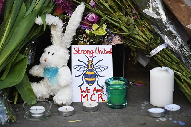 manchester tributes2
