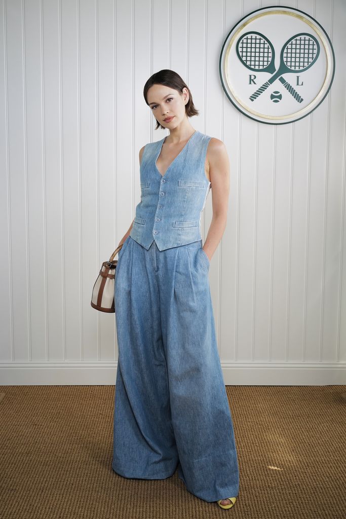  Emilia Schüle, wearing Ralph Lauren, attends the Ralph Lauren Suite during The Championships, Wimbledon at All England Lawn Tennis and Croquet Club on July 9, 2025 in London, England
