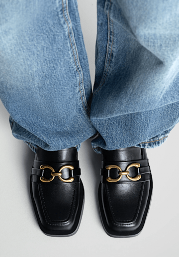 Flat Mules from Stradivarius