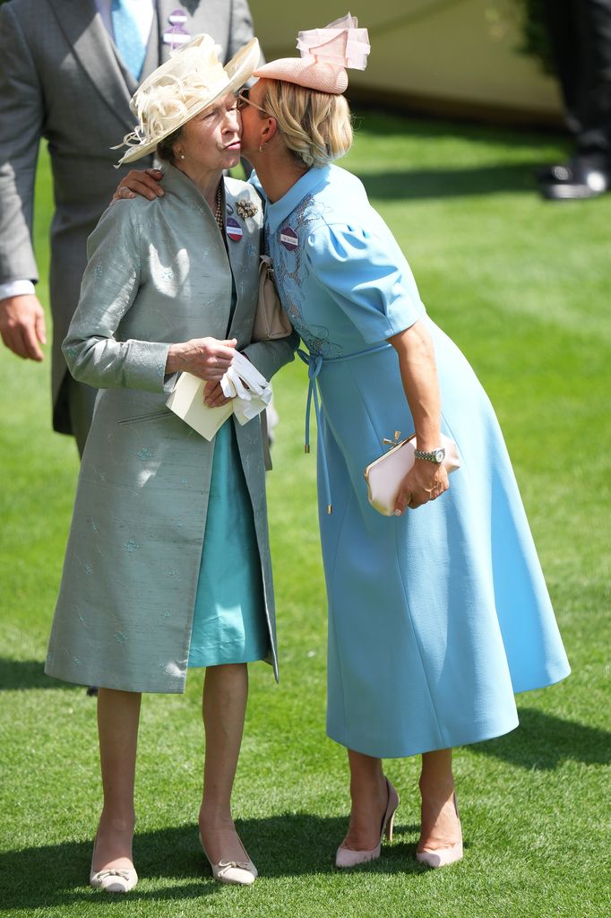 Zara Tindall kissing Princess Anne