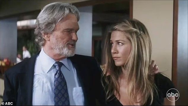 jennifer aniston and kris kristofferson in hes just not that into you