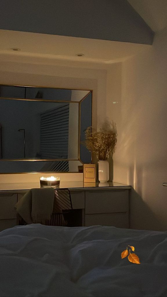 Another view of Ellie's bedroom shows the hotel-worthy interiors