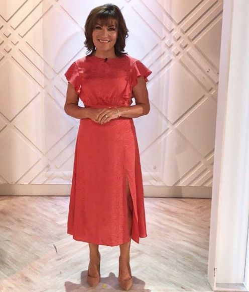 Lorraine Kelly’s red dress is why you will be rushing to Mango right ...