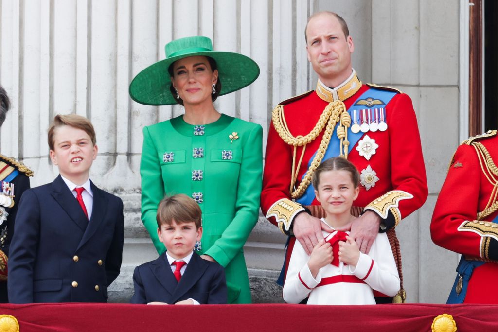 William and Kate on balcony with kids