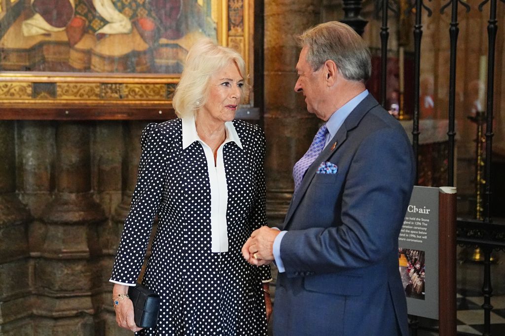 Sra. Camilla para conocer a Alan Titchmarsh
