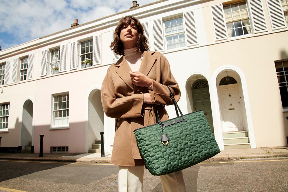 British accessories brand Radley London unveils its stylish AW23