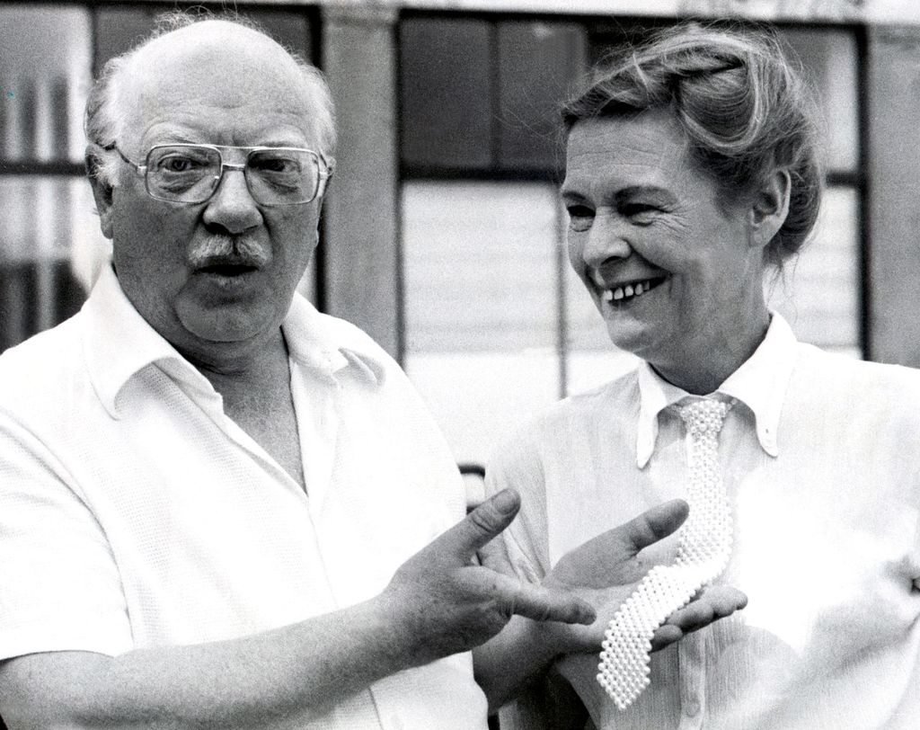 La légende de l'armée de papa, Arthur Lowe, avait une épouse célèbre 3 Image en noir et blanc d'Arthur Lowe et Joan Cooper