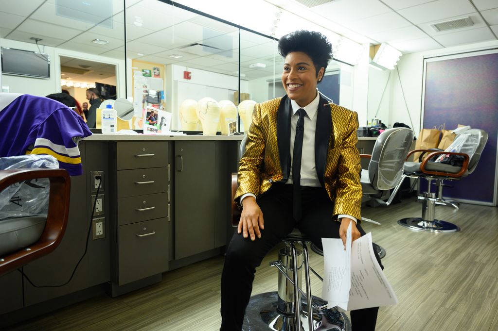 Sheinelle Jones as Bruno Mars on Friday, October 29, 2021