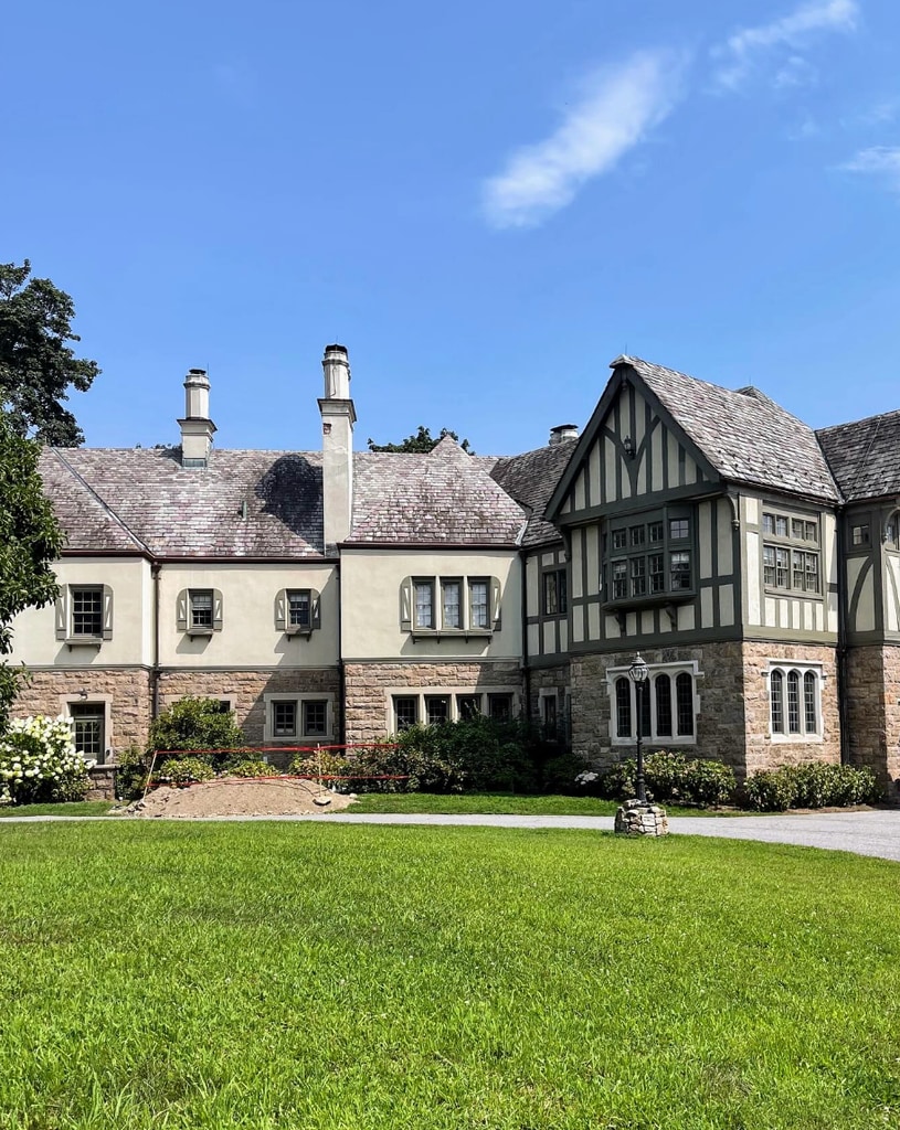 Photo shared by Martha Stewart to her Instagram of Sunny Hostin's home in Purchase, New York