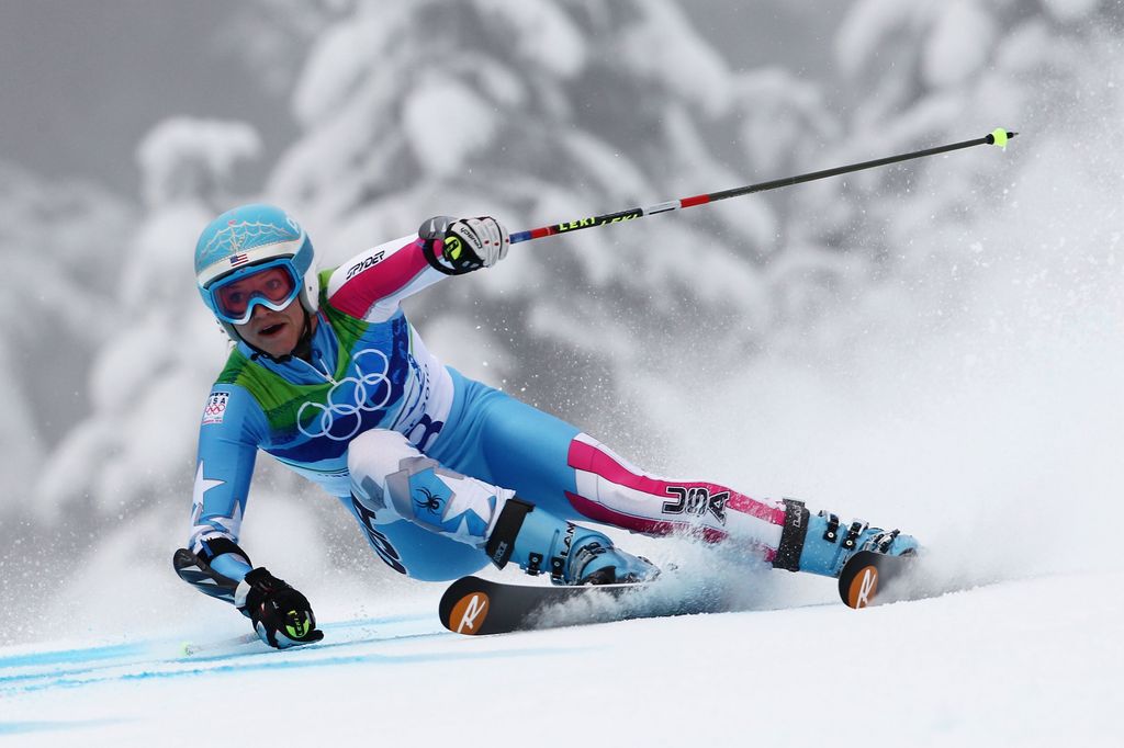Julia Mancuso, des États-Unis, participe au slalom géant féminin aux Jeux olympiques d'hiver de 2010 à Vancouver.