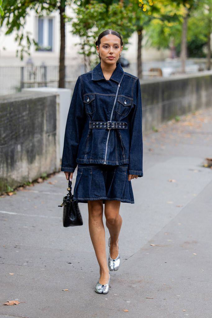 model wearing a 90s double denim look